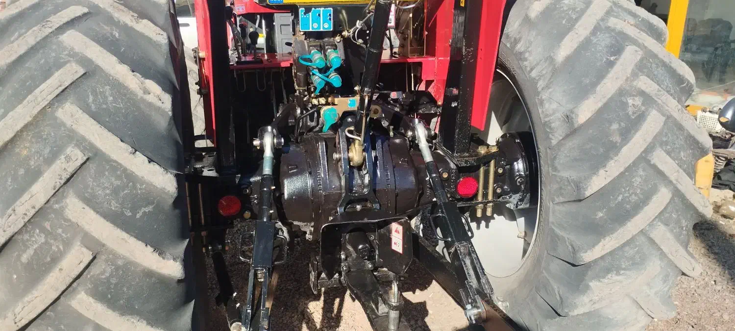 تراکتور 800مدل1402|خودرو سنگین|جوانرود, |دیوار