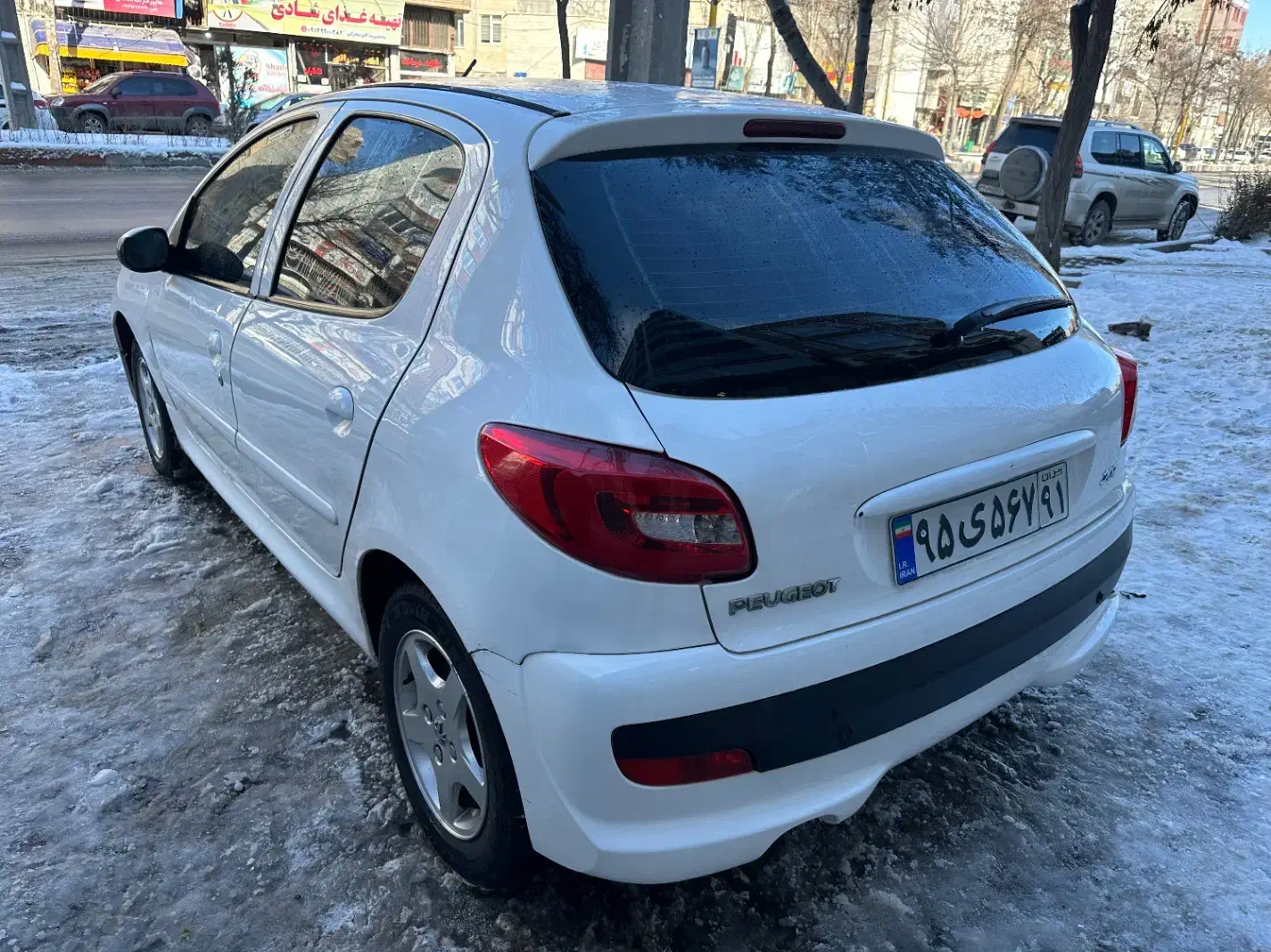 پژو ۲۰۷ دنده مدل ۱۳۹۰|خودرو سواری و وانت|اردبیل, |دیوار