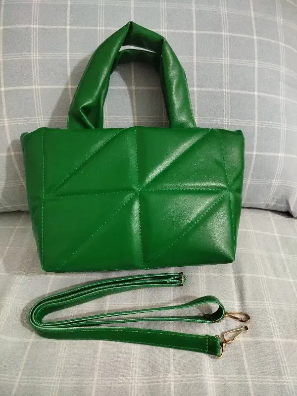 کیف متوسط|کیف، کفش، کمربند|سبزوار, علمدار|دیوار