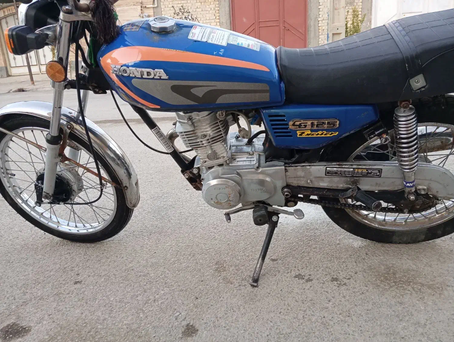 موتور هوندا125 پلاک قدیم مدل 84|موتورسیکلت|مرودشت, ژیان|دیوار