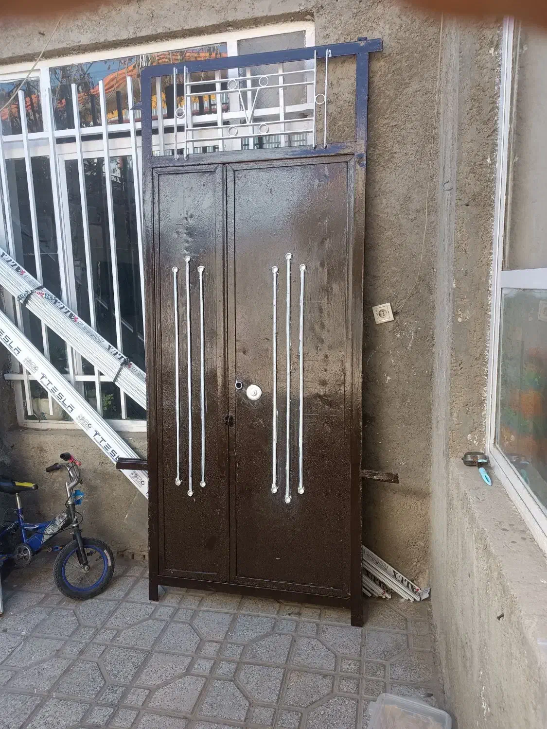 درب حیاط نفررو (105*250)|مصالح و تجهیزات ساختمان|همدان, |دیوار