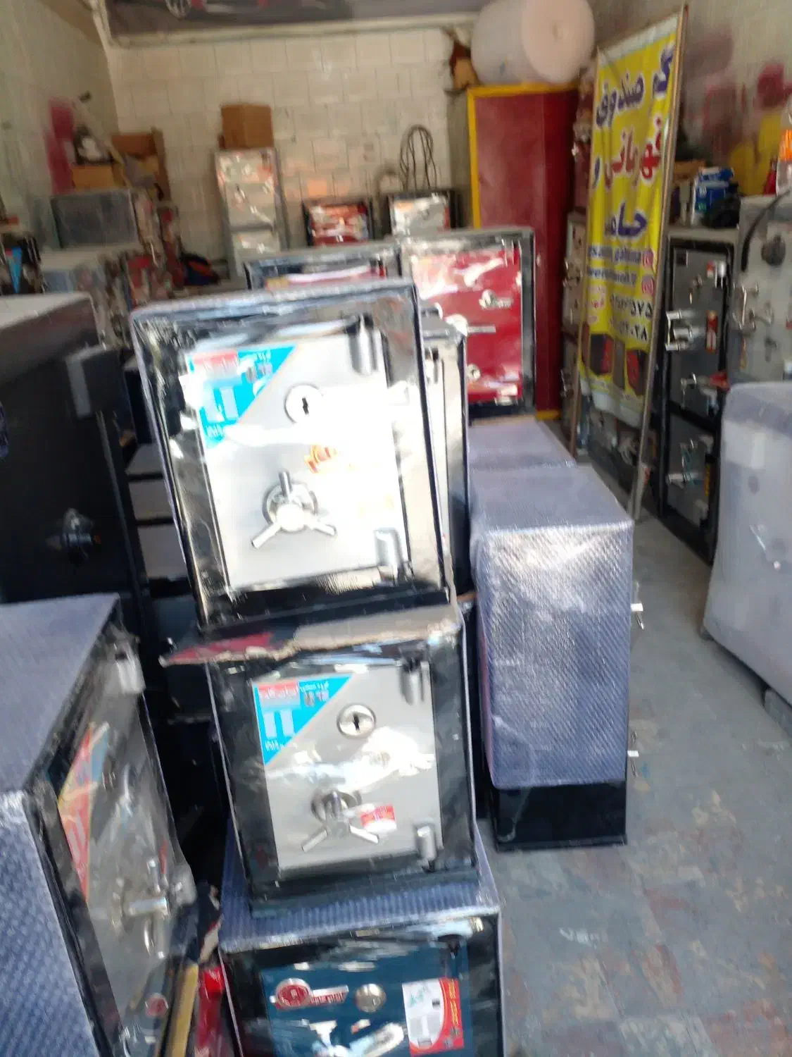 گاوصندوق ۵۰ کوتاه تهران|فروشگاه و مغازه|مراغه, |دیوار