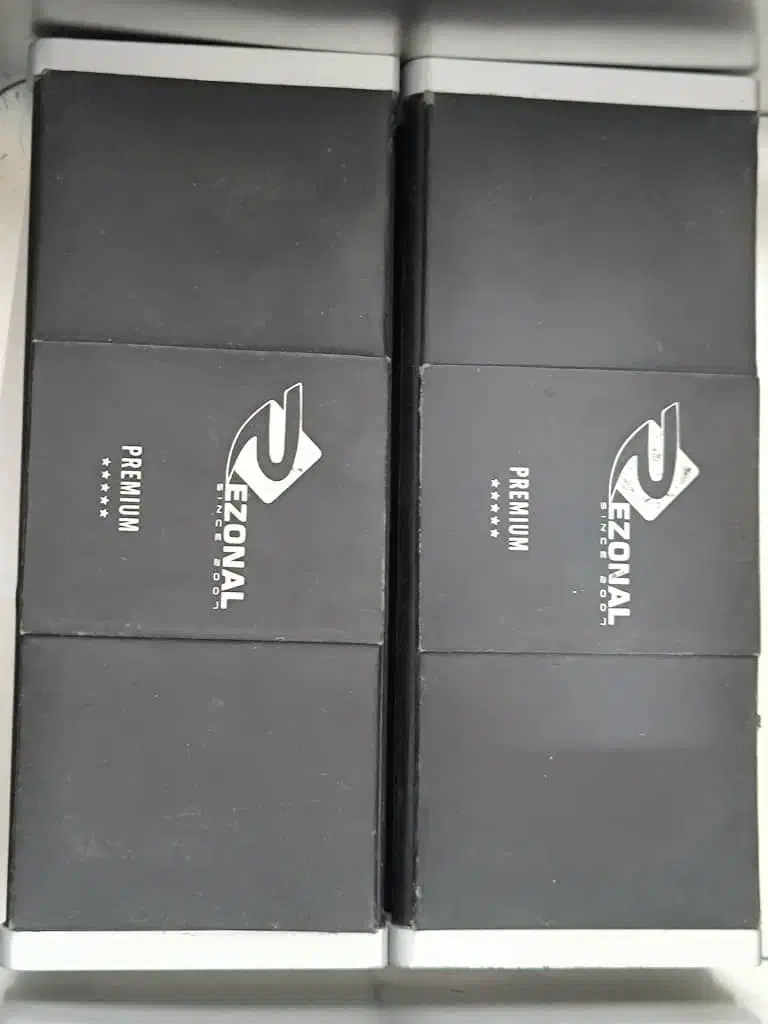 ست قیچی حرفه ای رزونال (استوک) در حد نو|آرایشی، بهداشتی، درمانی|قیروکارزین, |دیوار