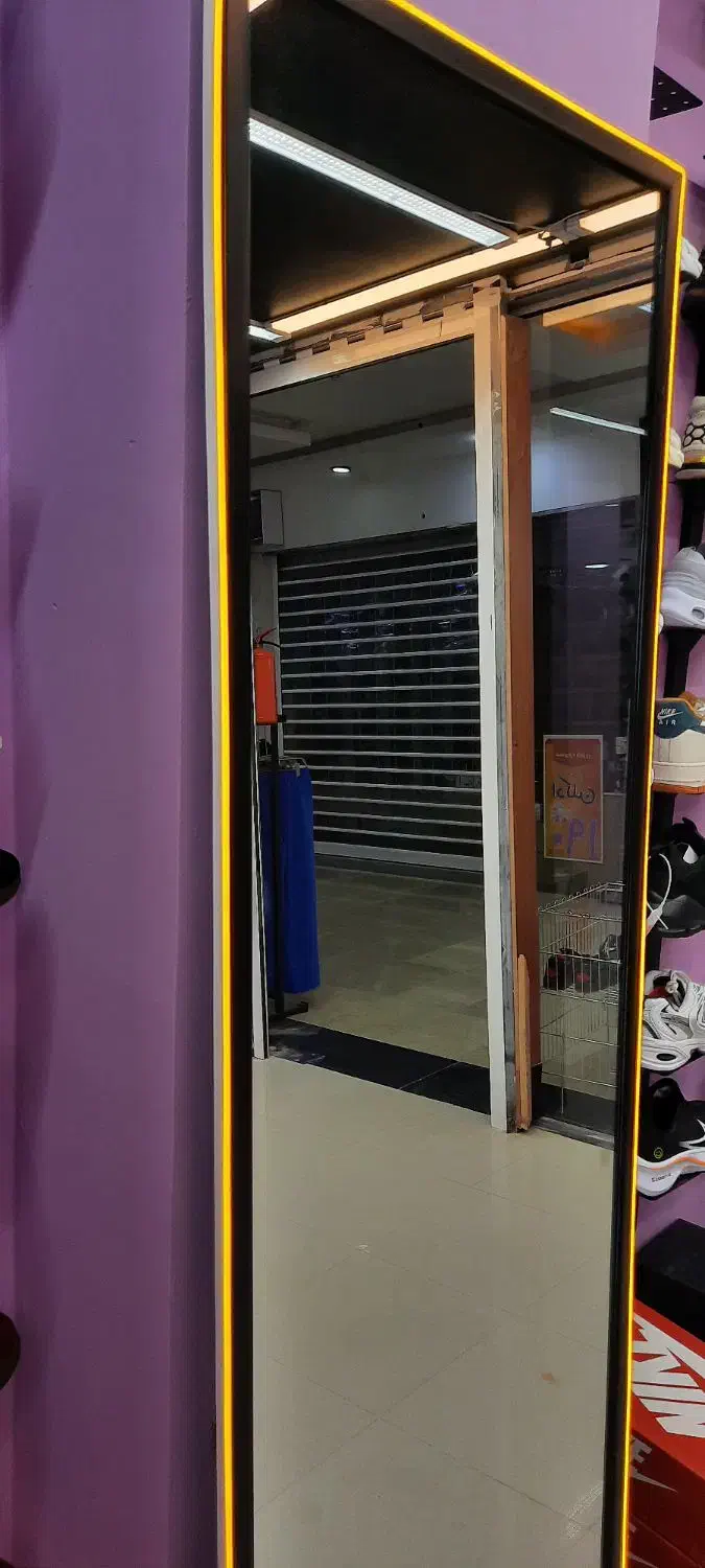 آینه|آینه|درگهان, |دیوار