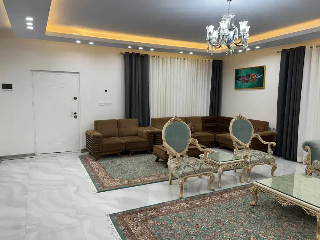 ویلا باغ استخردار ۲۵۰ متری مدرن فلت سنددار|فروش خانه و ویلا|کلاردشت, |دیوار