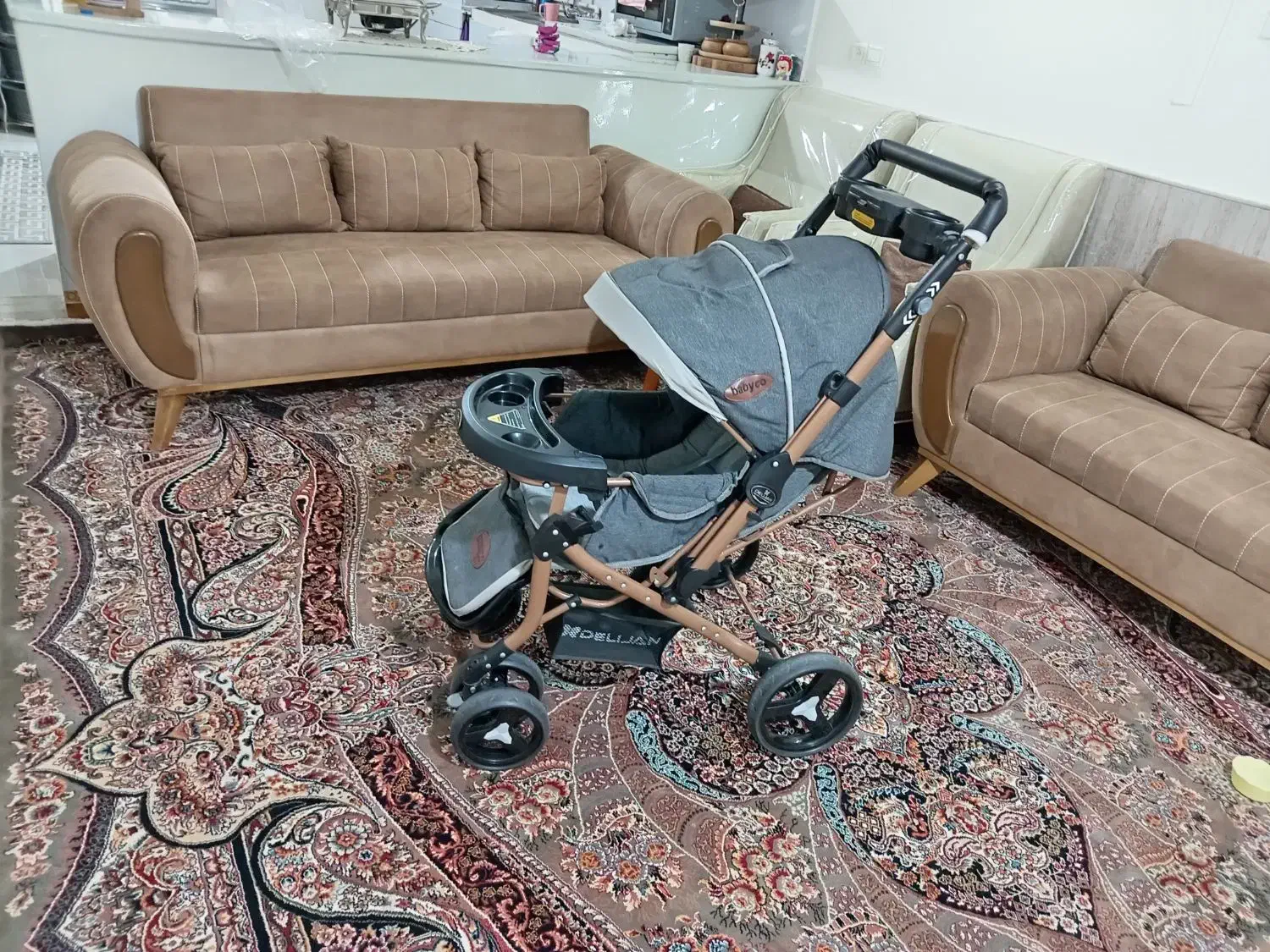 کالسکه نوزاد|اسباب و اثاث بچه|نیشابور, دهنو|دیوار