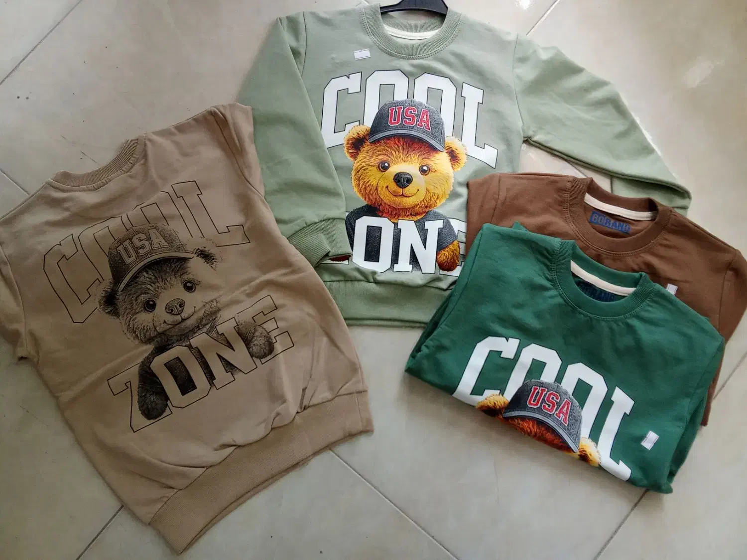 حراج به علت تغییر شغل|کفش و لباس بچه|تربت‌حیدریه, شهرک ولیعصر|دیوار