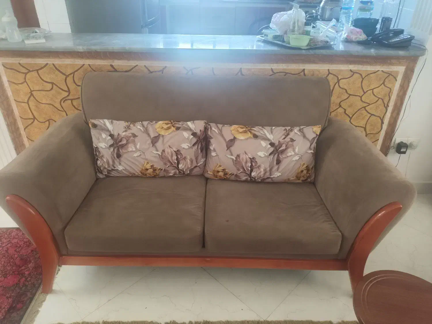 مبل هفت نفره با میز|مبلمان خانگی و میز عسلی|نوشهر, |دیوار