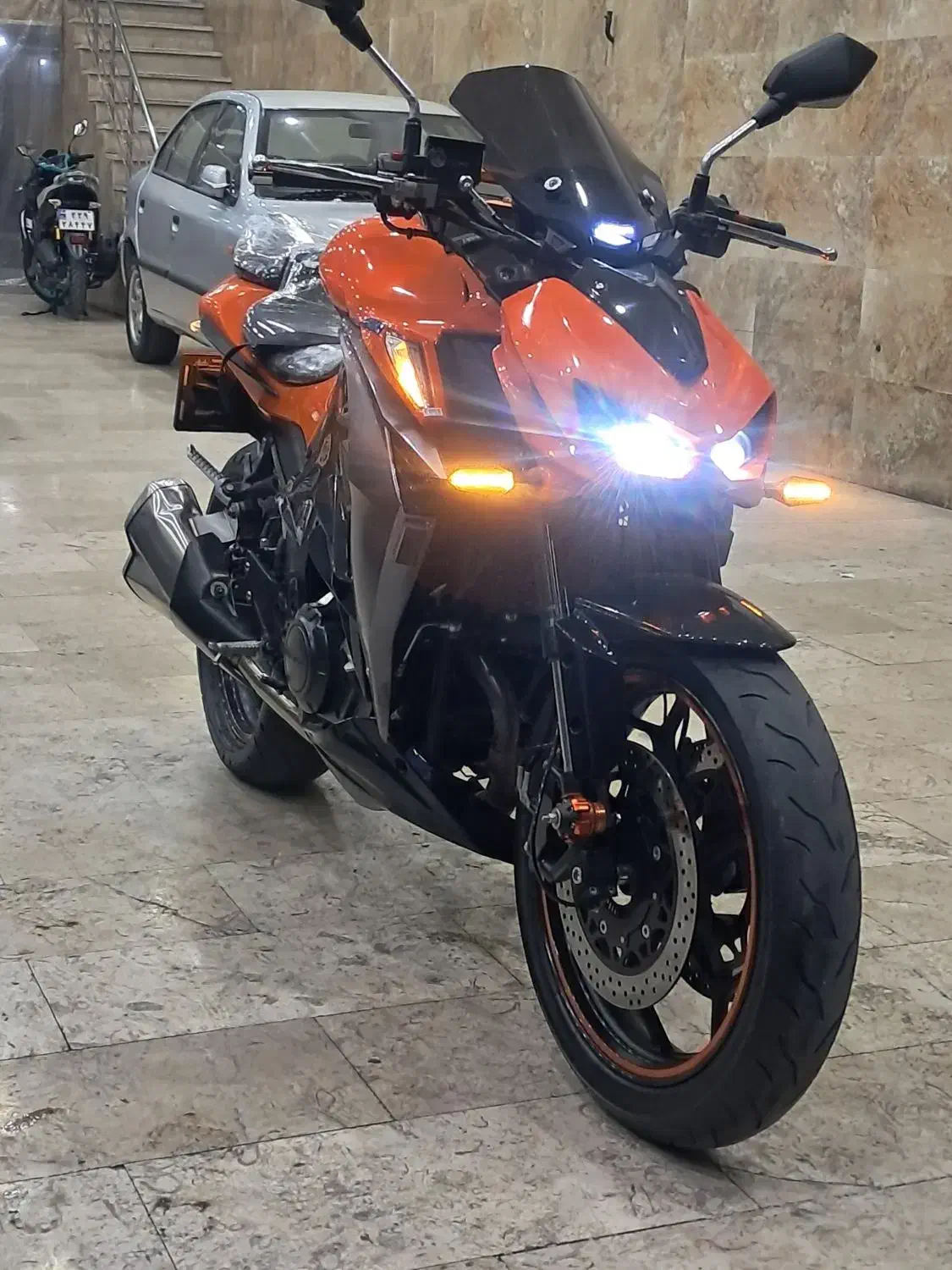 طرحz1000درحد کم کار تک رنگ|موتورسیکلت|مشکین‌دشت, |دیوار