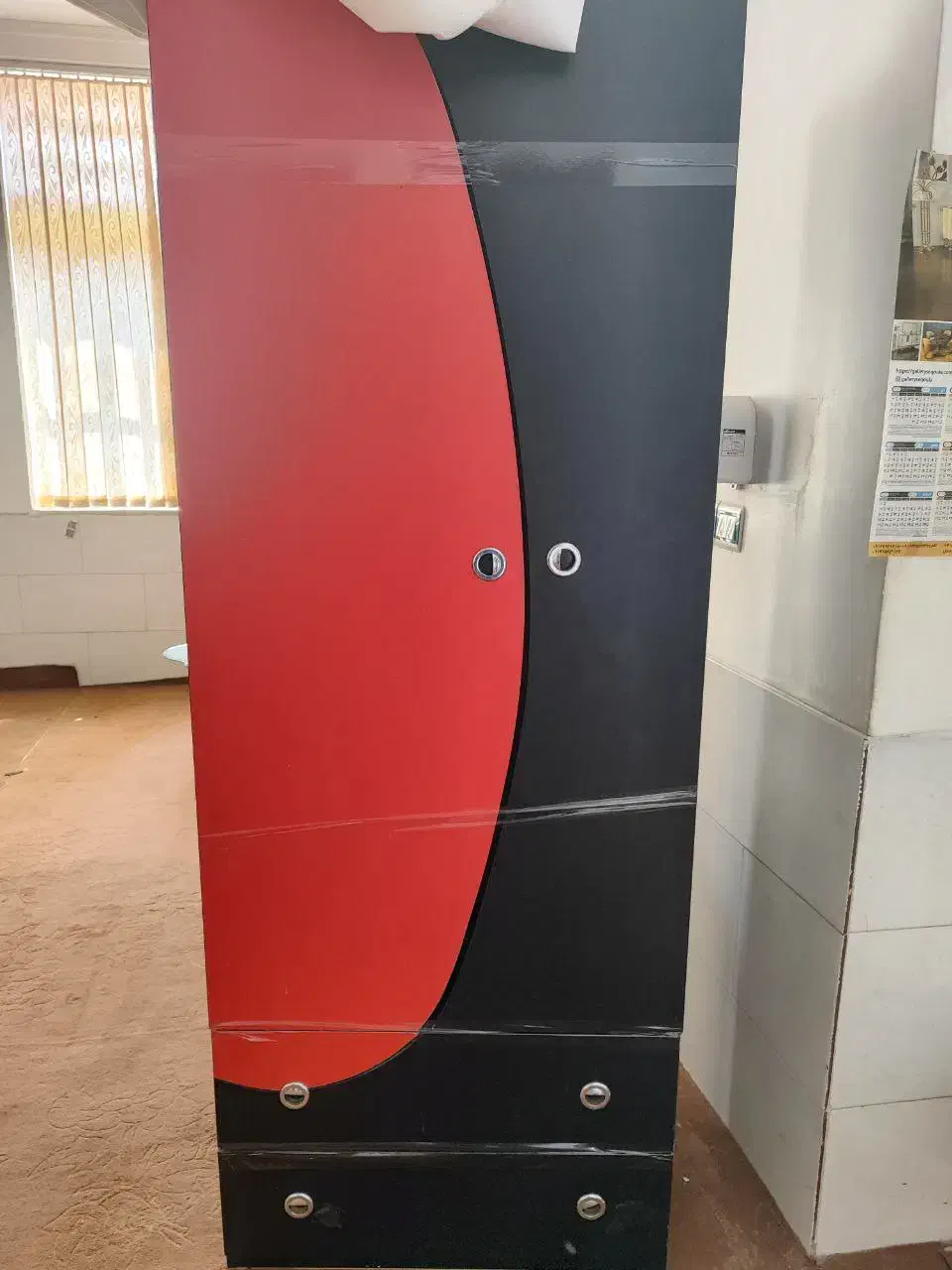 فروش تعدادی لوازم دست دوم ولی در حد نو|جاکفشی، کمد، دراور|یزد, |دیوار