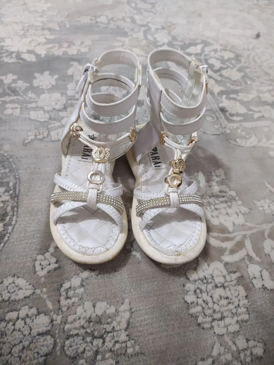 صندل مجلسی|کفش و لباس بچه|اسلام‌شهر, مطهری|دیوار