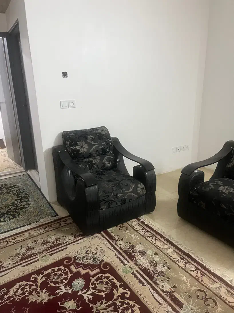 بروش فوری|مبلمان خانگی و میز عسلی|کاشان, فین بزرگ|دیوار