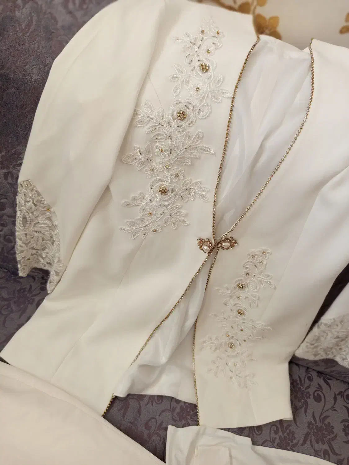 کت شلوار|لباس|اهر, |دیوار