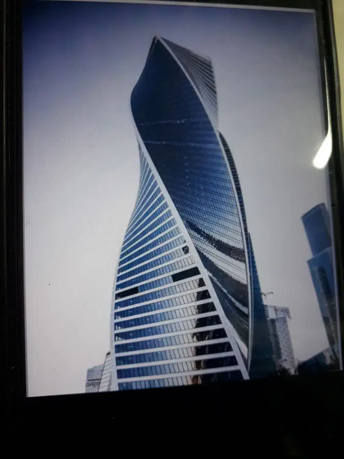 به یک منشی خانم نیمه وقت با حقوق ۳۰ نیازمندیم|استخدام اداری و مدیریت|مشهد, آزادشهر|دیوار