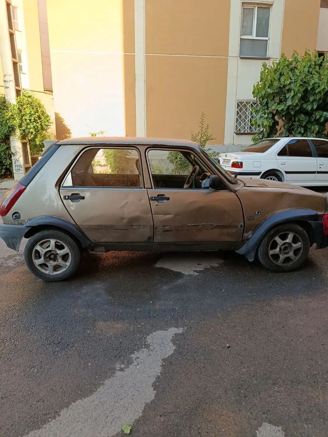 ماشین پی کی|خودرو سواری و وانت|هشتگرد, شهرک ایران خودرو|دیوار