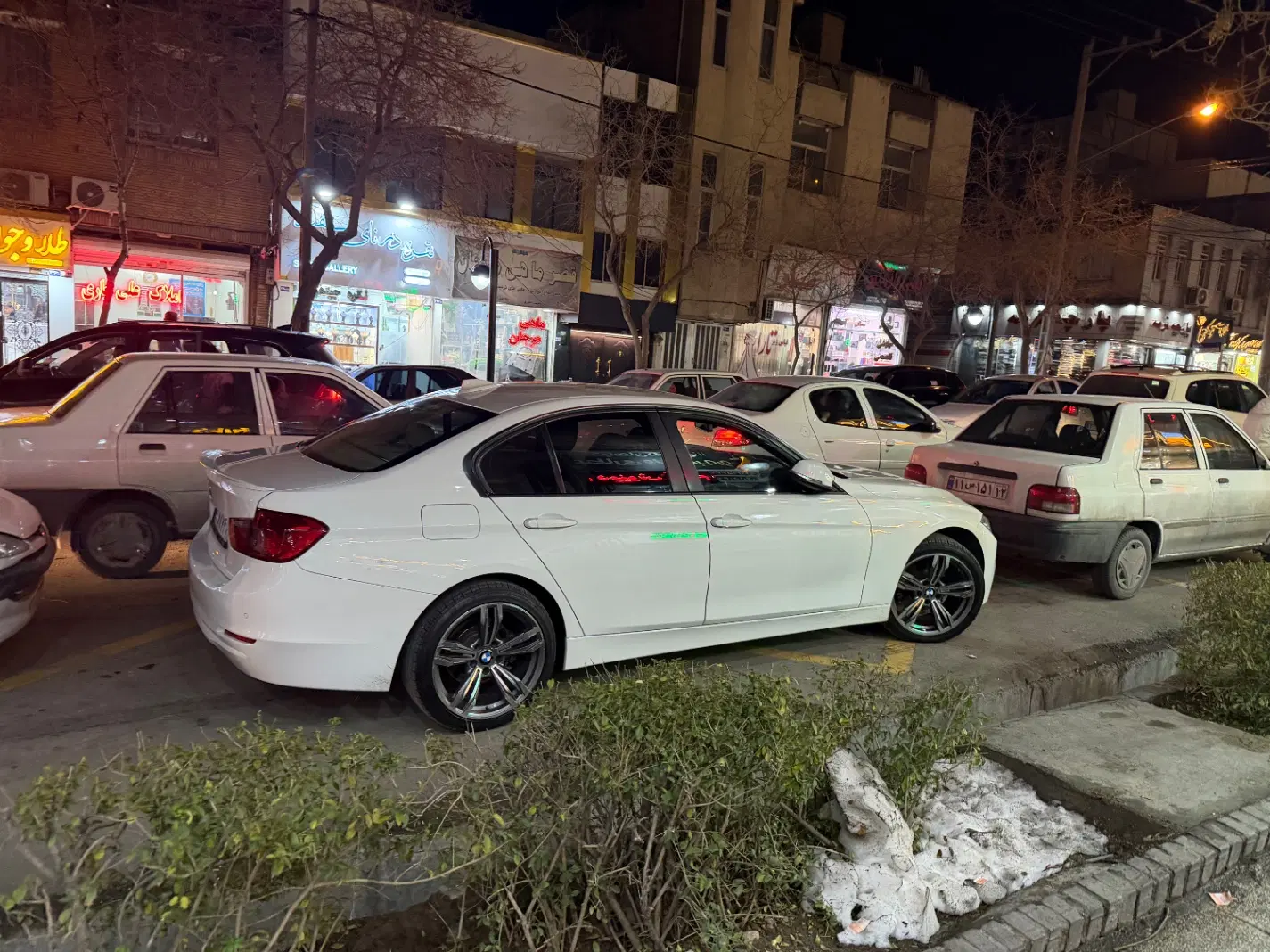BMW 320i مدل 2014|خودرو سواری و وانت|مشهد, خرمشهر|دیوار
