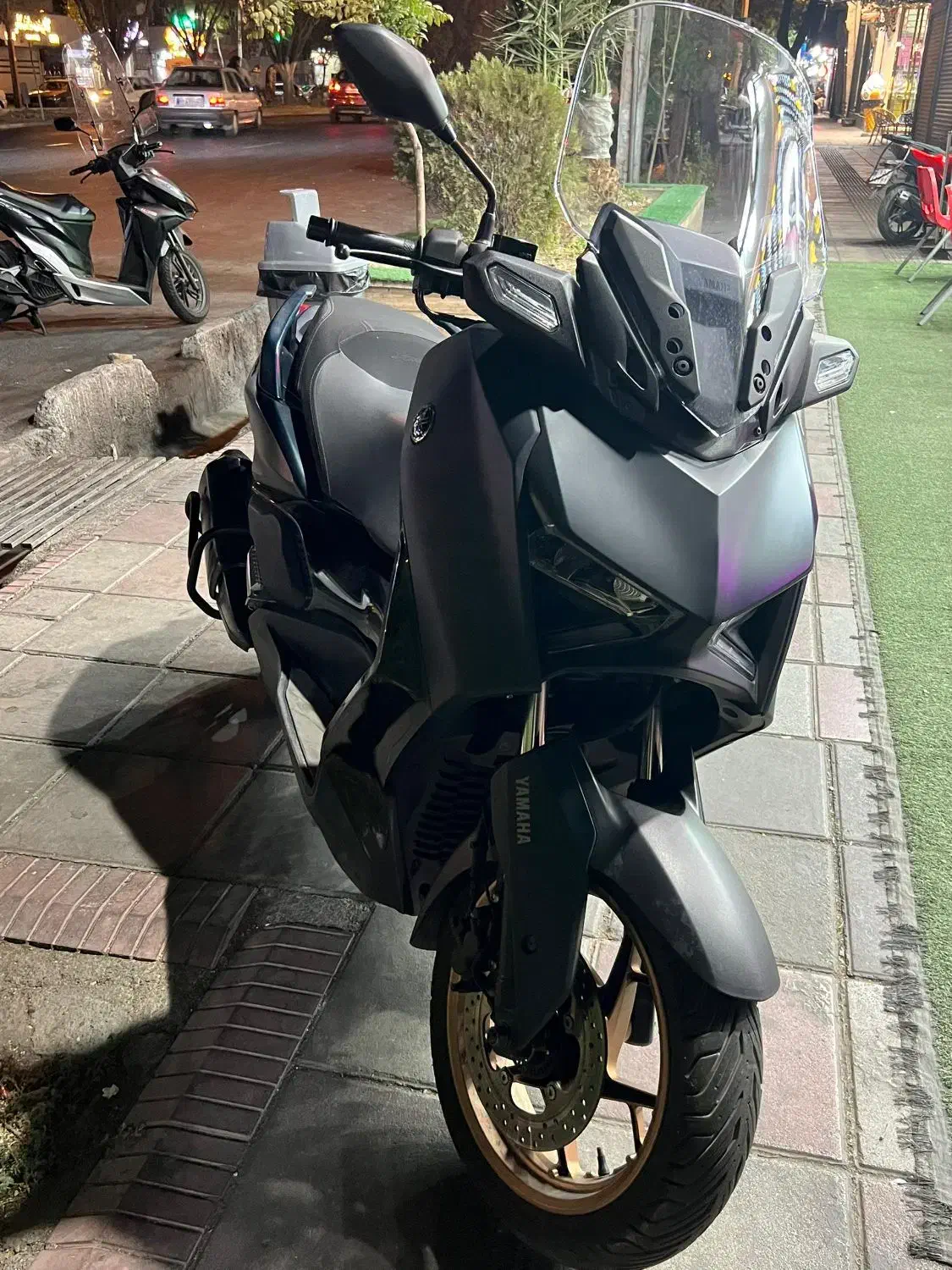 x maxمدل۱۴۰۲|موتورسیکلت|تهران, ابوذر|دیوار