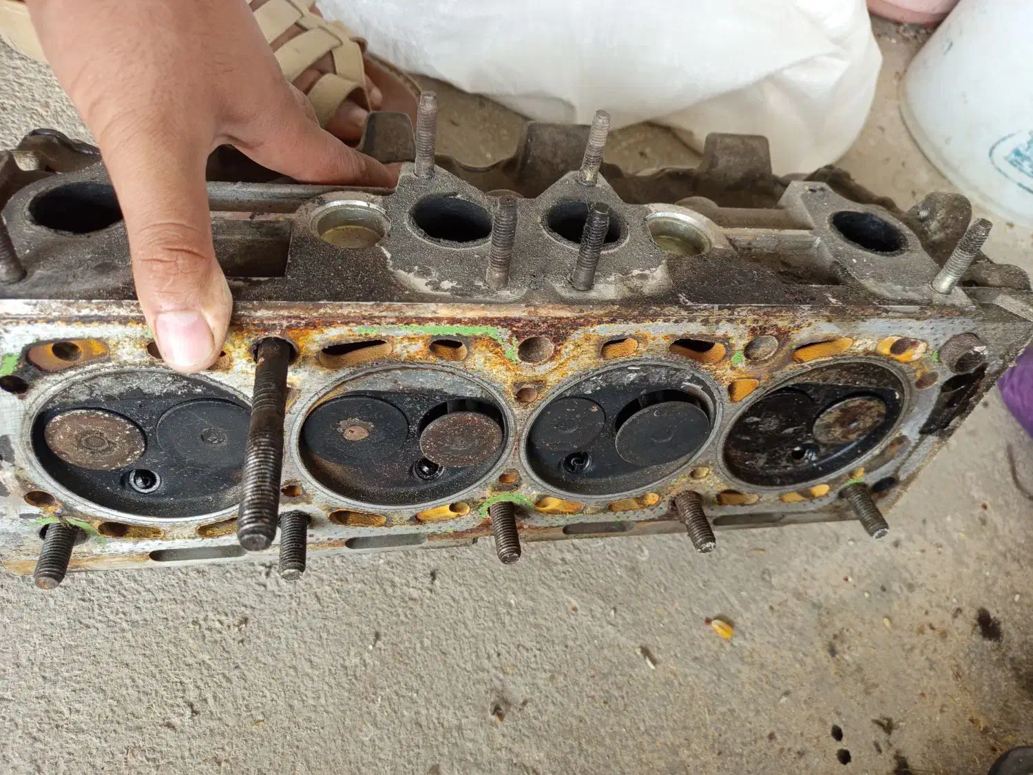 تعدادی قطعه استوک درجه یک|قطعات یدکی و لوازم جانبی|آبپخش, |دیوار