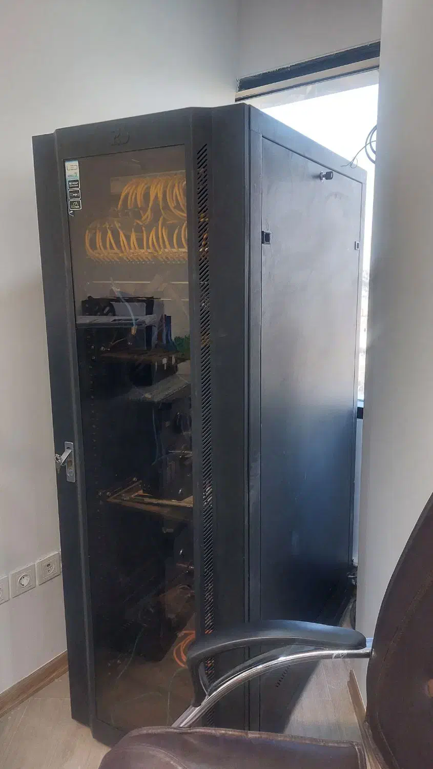 فروش رک ایستاده|مودم و تجهیزات شبکه|مشهد, جانباز|دیوار