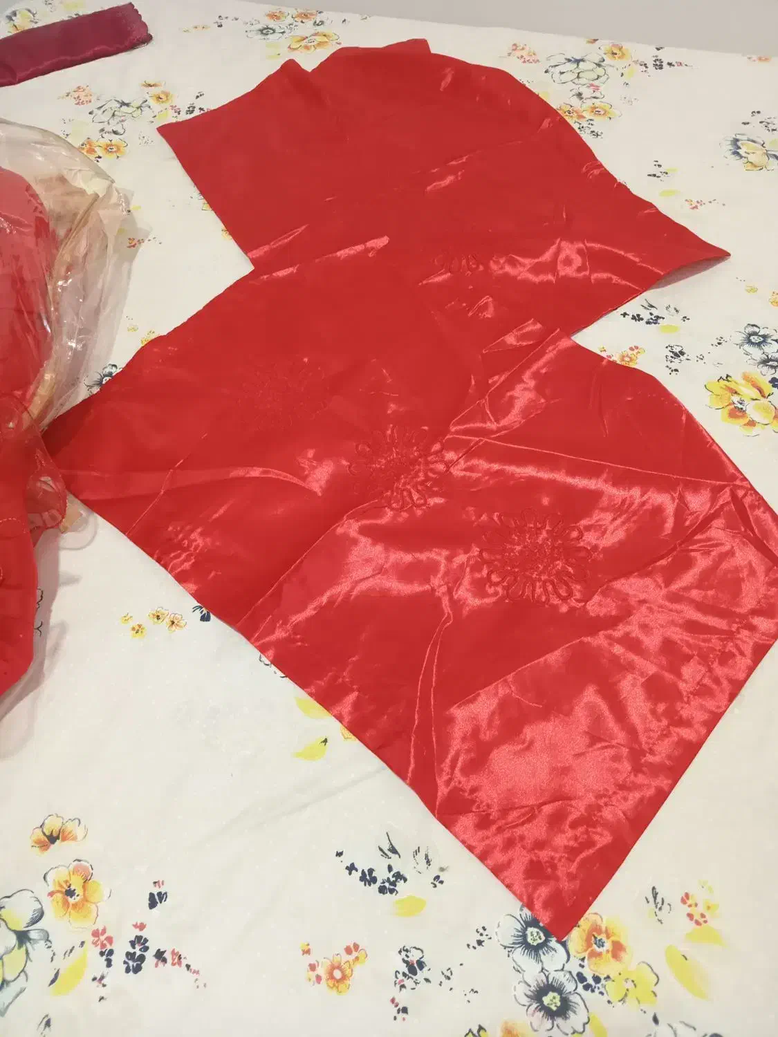 روتختی همراه با دوعدد روبالش|سرویس روتختی|رشت, اسماعیل آباد|دیوار