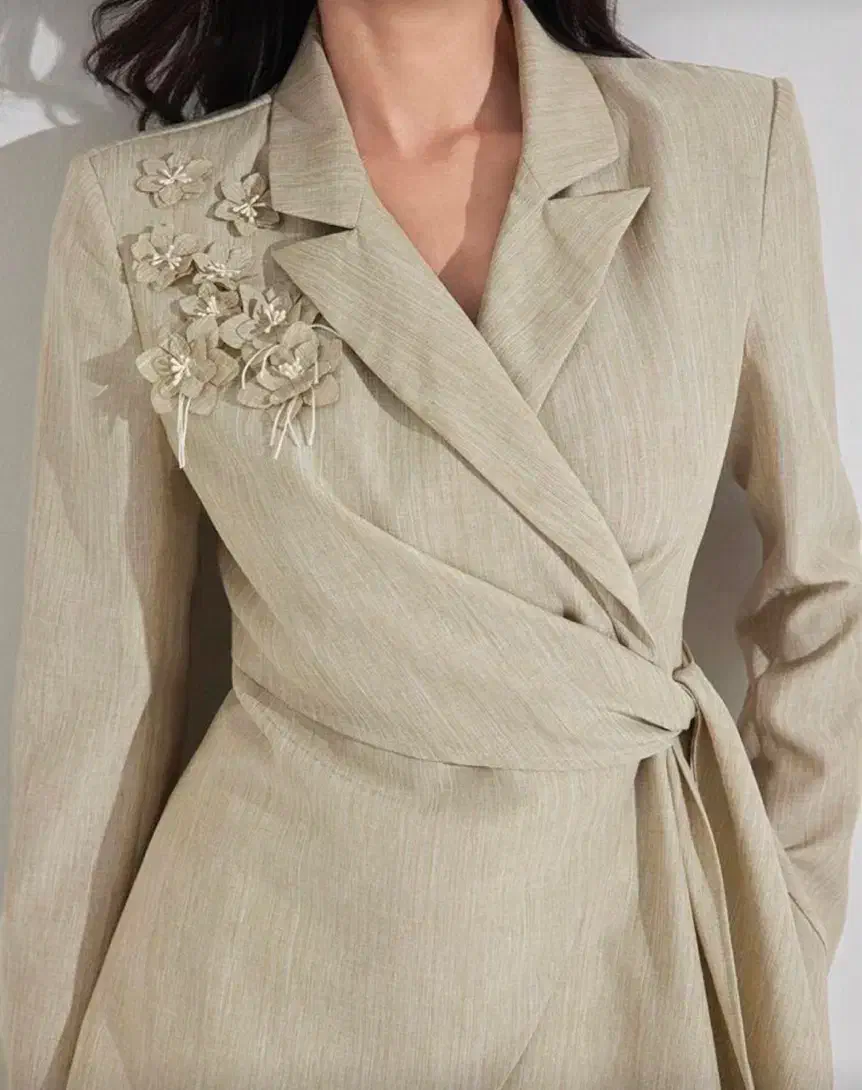 سفارش دوخت مانتو و لباس زنانه|لباس|اهواز, بهارستان|دیوار