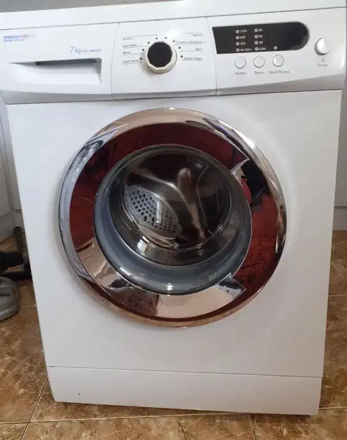 لباسشویی تمیز بدون خش خوردگی|ماشین لباسشویی و خشک‌کن لباس|اصفهان, سودان|دیوار