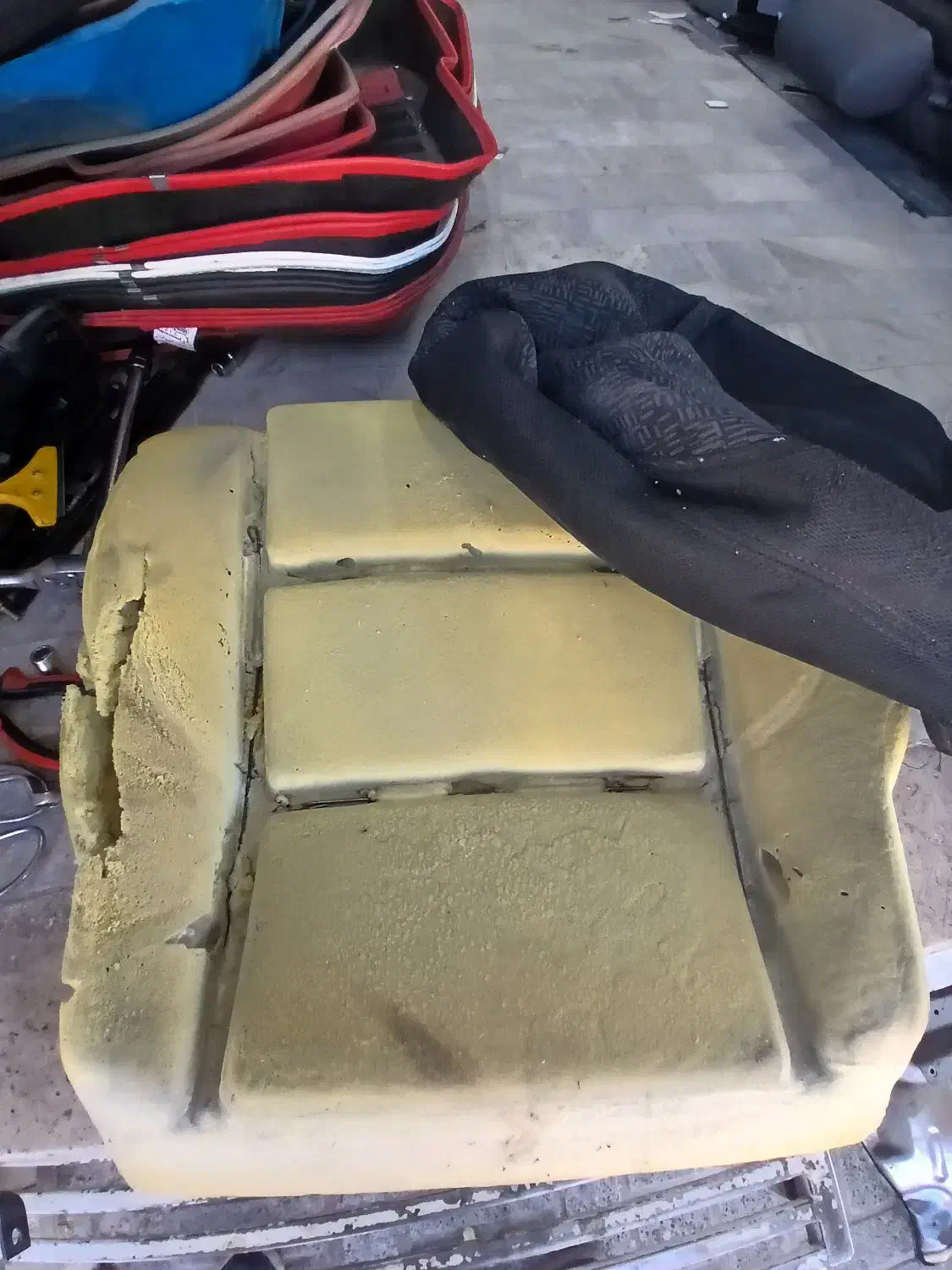 تعمیرات تخصصی صندلی خودرو ....|خدمات موتور و ماشین|قم, وادی السلام|دیوار