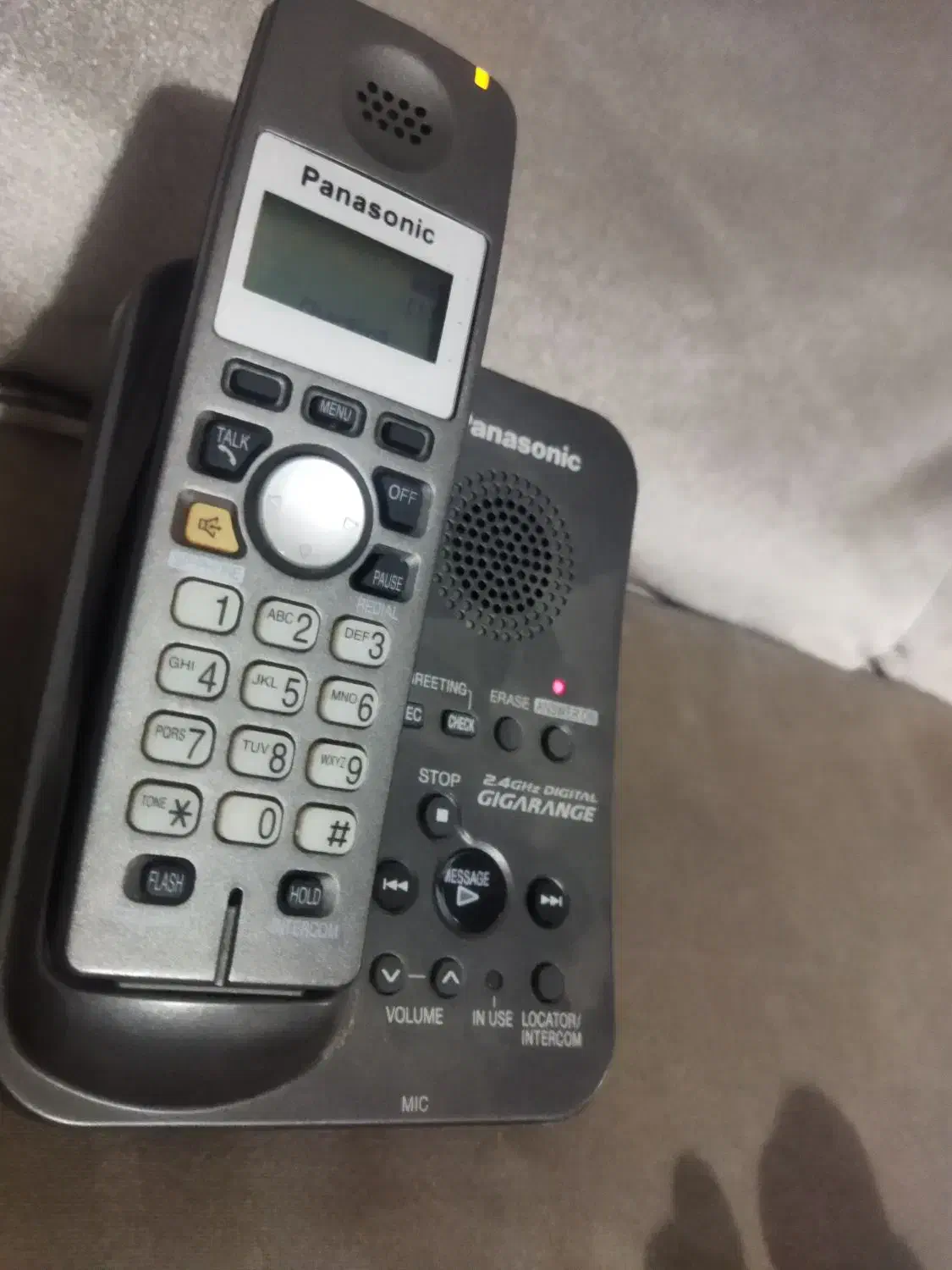 خط تلفن ثابت|تلفن رومیزی|بروجرد, |دیوار