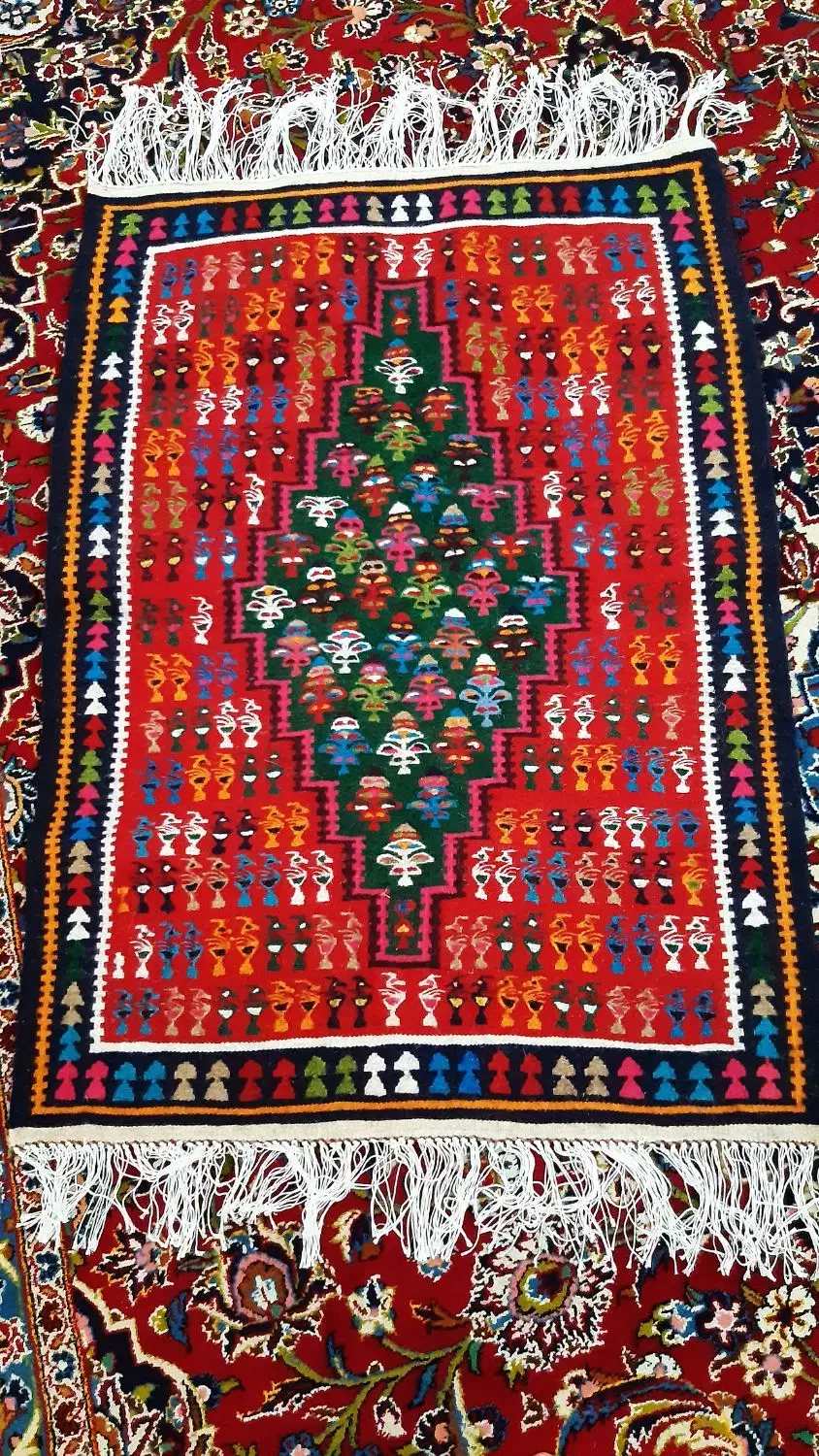 گلیم دست بافت پشمی|گلیم، جاجیم، گبه|هرسین, |دیوار