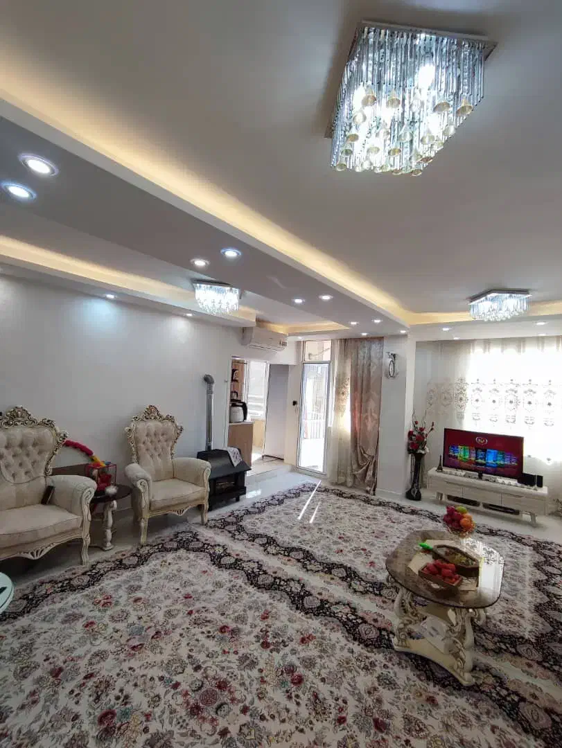 آپارتمان ۷۱متری خیابان امام موسی کاظم طبقه۳ جنوبی|فروش آپارتمان|الوند, |دیوار