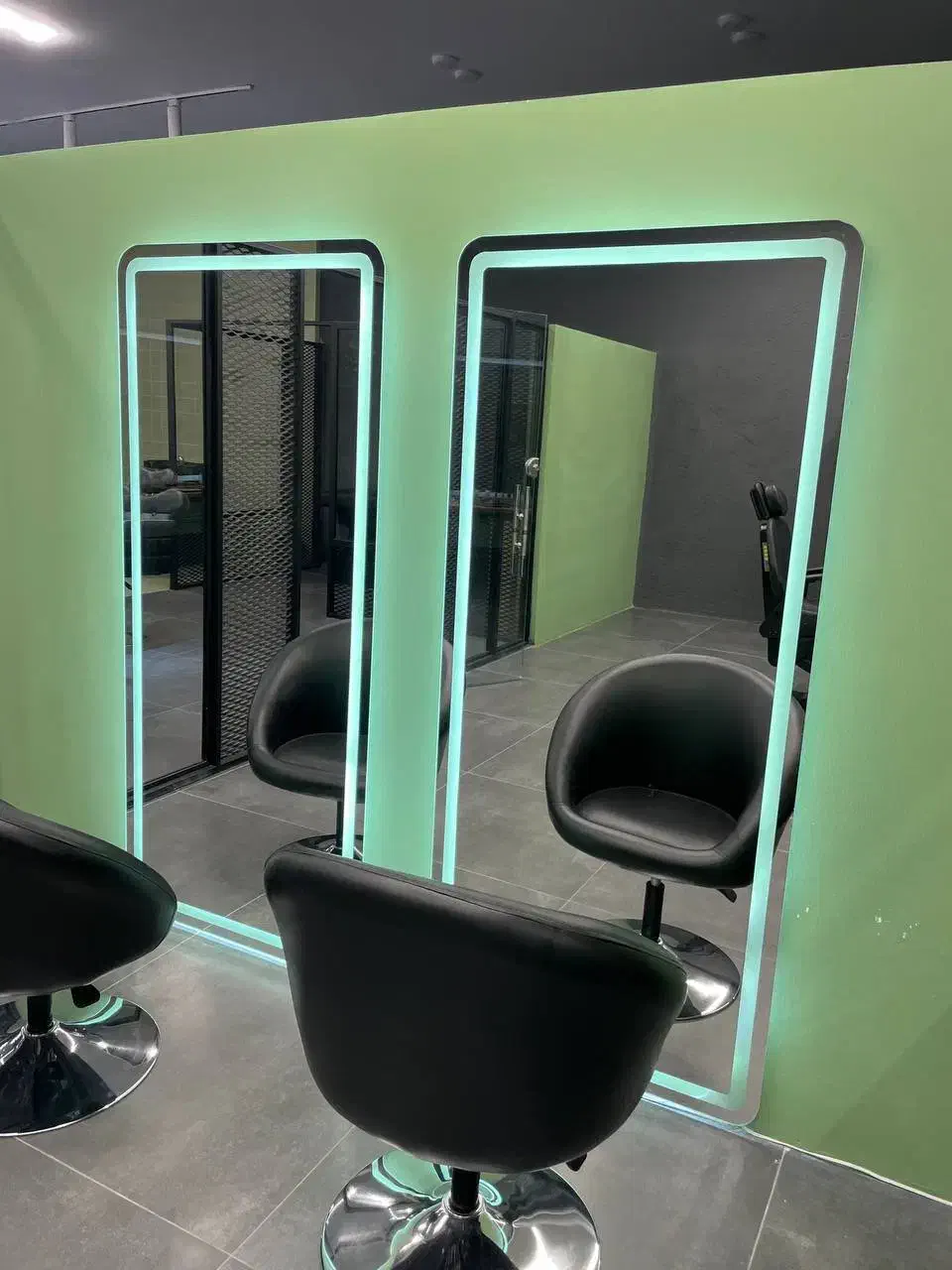 آیینه قدی تاج و سندبلاست|آینه|قائمشهر, |دیوار