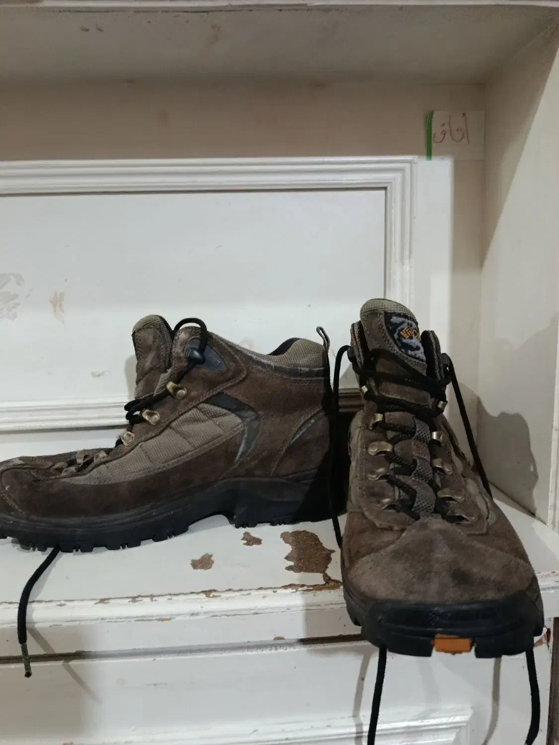 کفش کلمبیا کوهنوردی|کیف، کفش، کمربند|قم, بکایی|دیوار