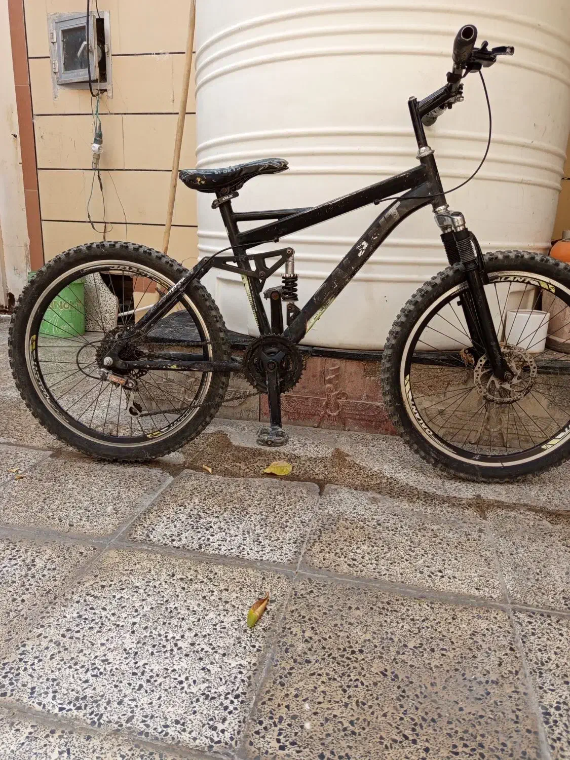 1عدد دوچرخه 24|دوچرخه، اسکیت، اسکوتر|برازجان, |دیوار