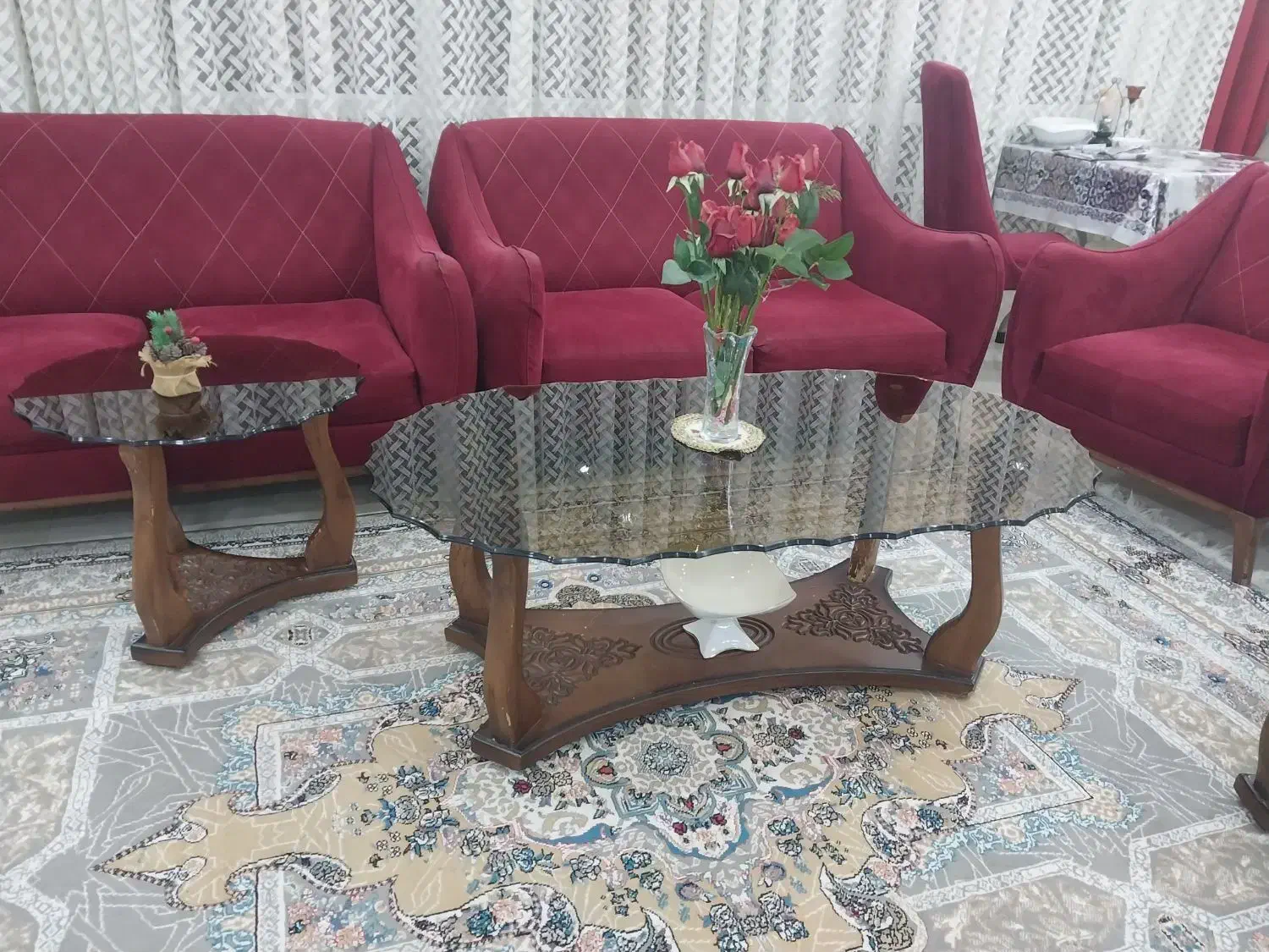 فروش مبلمان و میز غذاخوری|مبلمان خانگی و میز عسلی|رشت, منظریه|دیوار