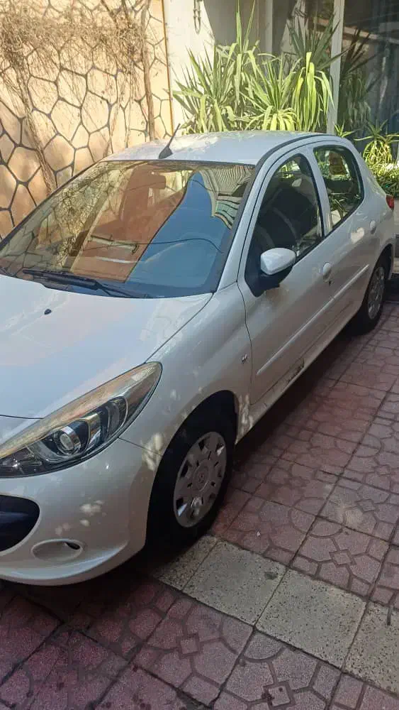 ۲۰۷ فلز فرمون برقی|خودرو سواری و وانت|قزوین, |دیوار