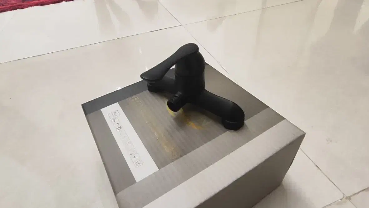 شیر توالت مشکی|لوازم سرویس بهداشتی|گرگان, |دیوار