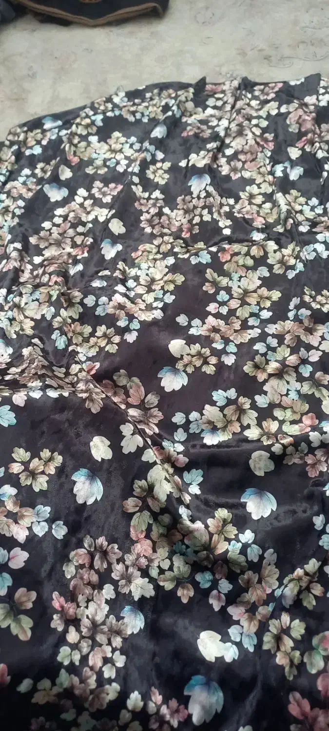 پارچه مخمل براق|لباس|ایلام, |دیوار