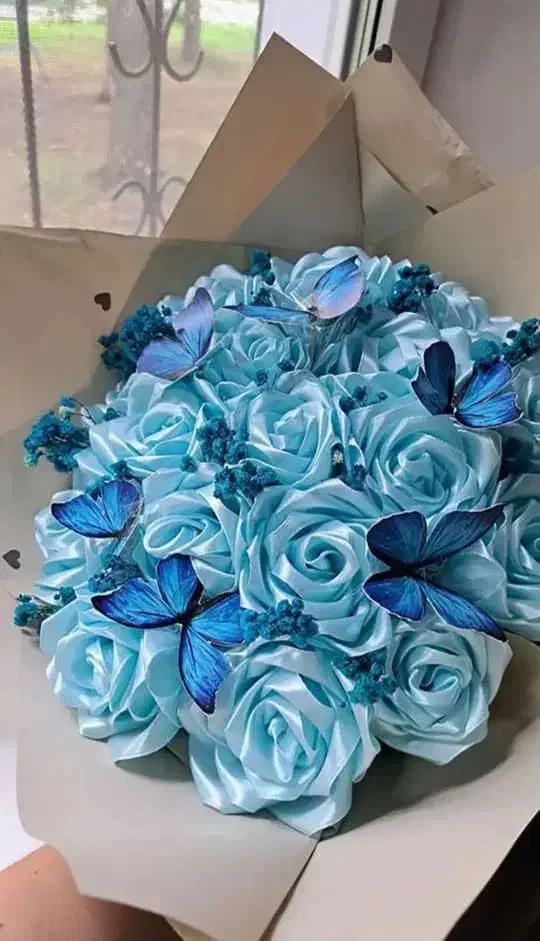 گل ربانی/ رز جاودانه/ دسته گل اقتصادی|گل مصنوعی|رشت, سعدی (تختی)|دیوار