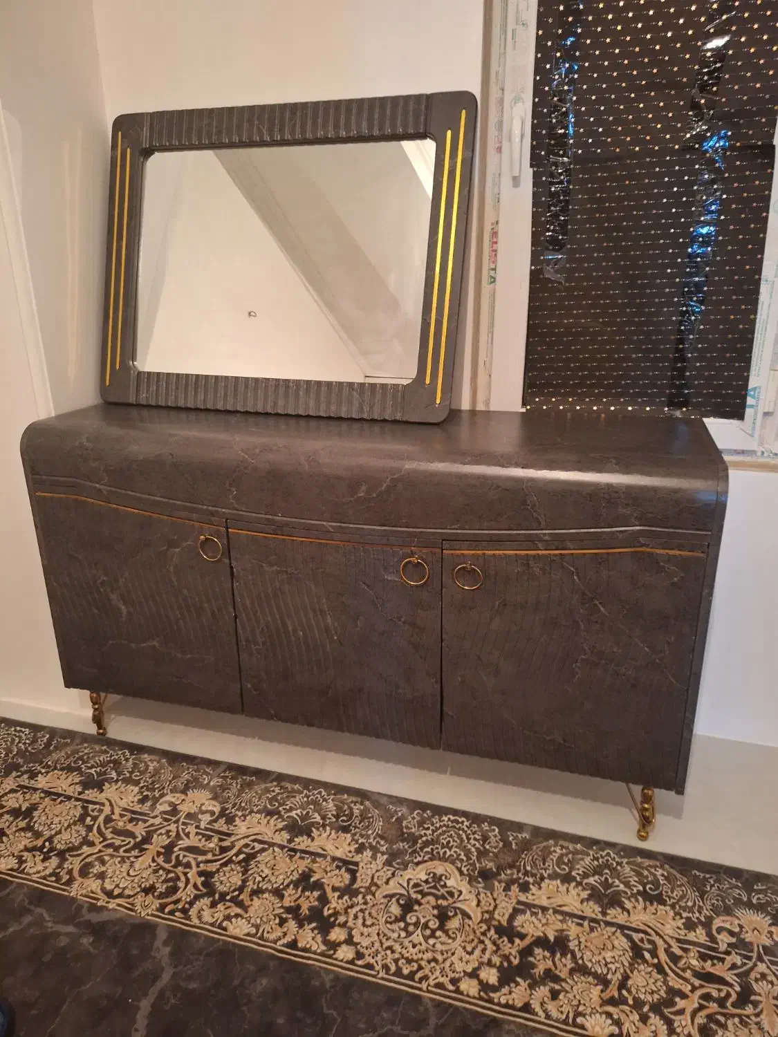 ایینه کنسول|بوفه، ویترین، کنسول|قشم, |دیوار