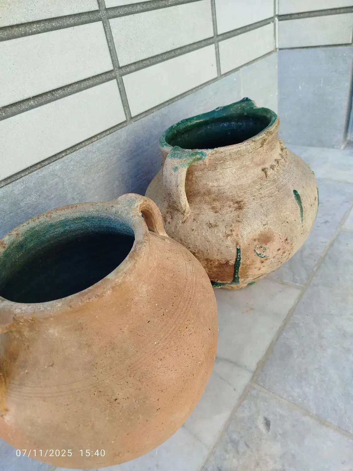 خمره قدیمی|کلکسیون اشیاء عتیقه|اصفهان, شهرک میلاد|دیوار