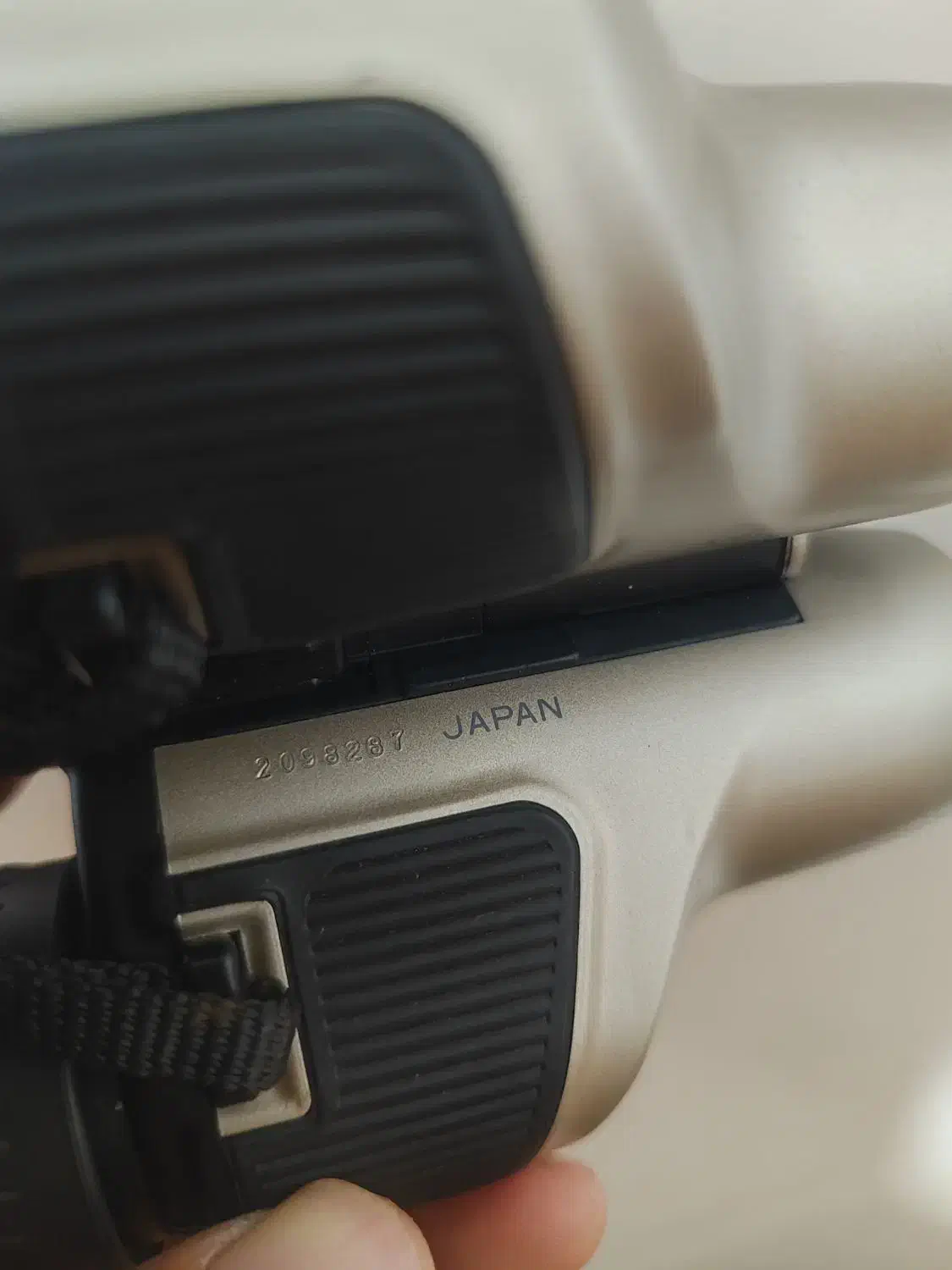 دو عدد دوربین شکاری یکی ژاپنی و یکی چینی|کوهنوردی و کمپینگ|مرند, |دیوار