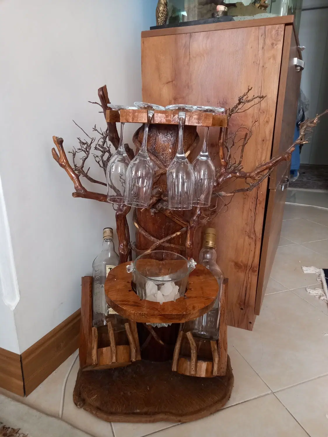 درخچه چوبی (میز بار)|صنایع دستی و سایر لوازم تزئینی|تهران, مینای جنوبی|دیوار