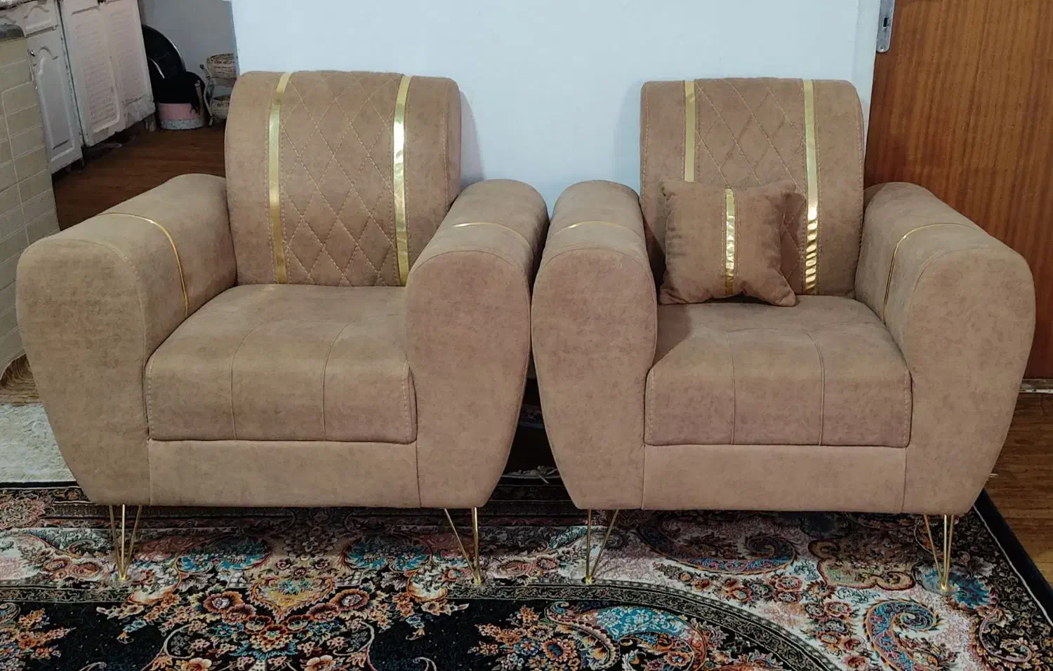 مبلمان|مبلمان خانگی و میز عسلی|تایباد, |دیوار