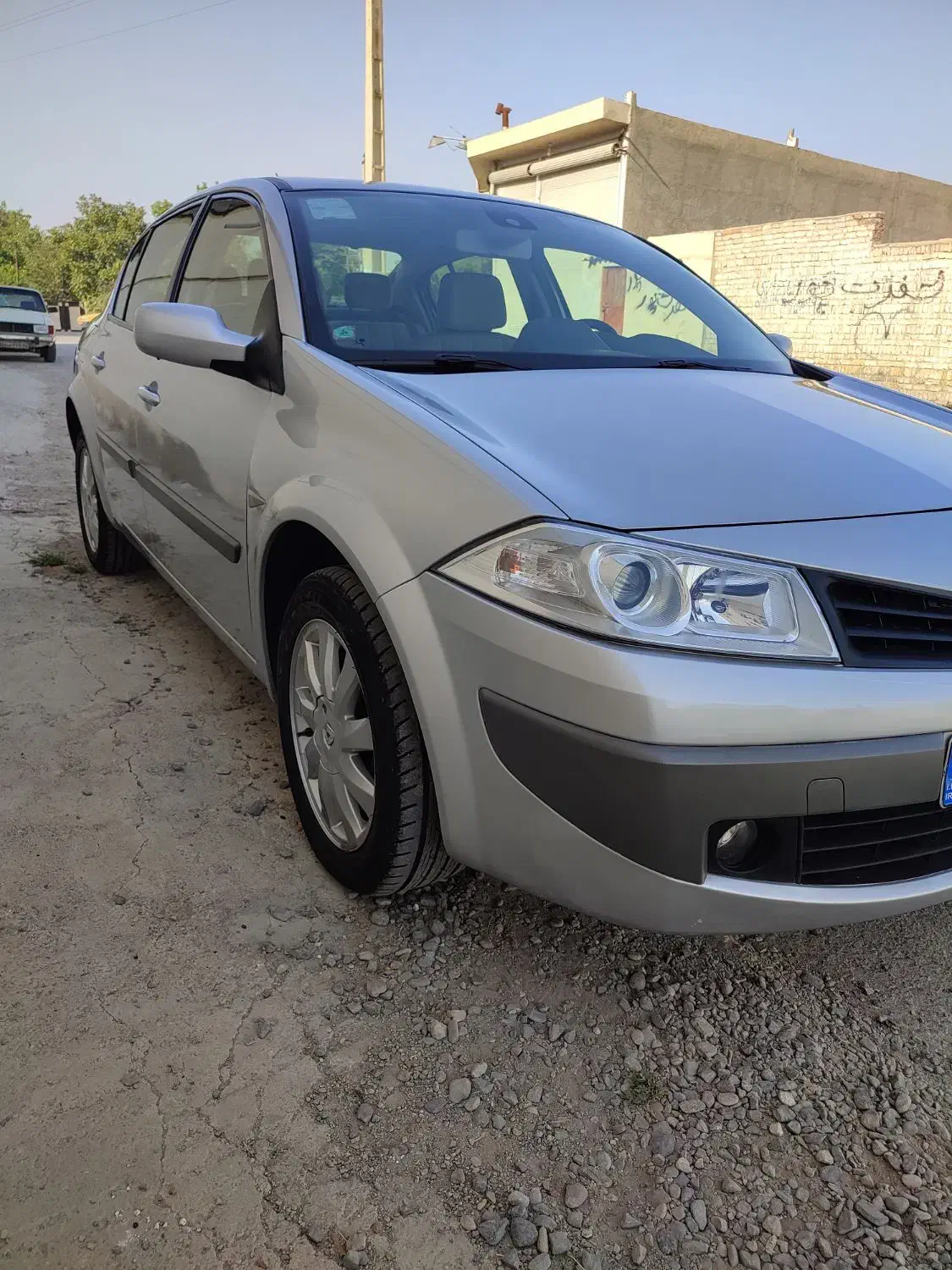 مگان مدل91اتومات|خودرو سواری و وانت|تهران, فلسطین (میدان انقلاب)|دیوار