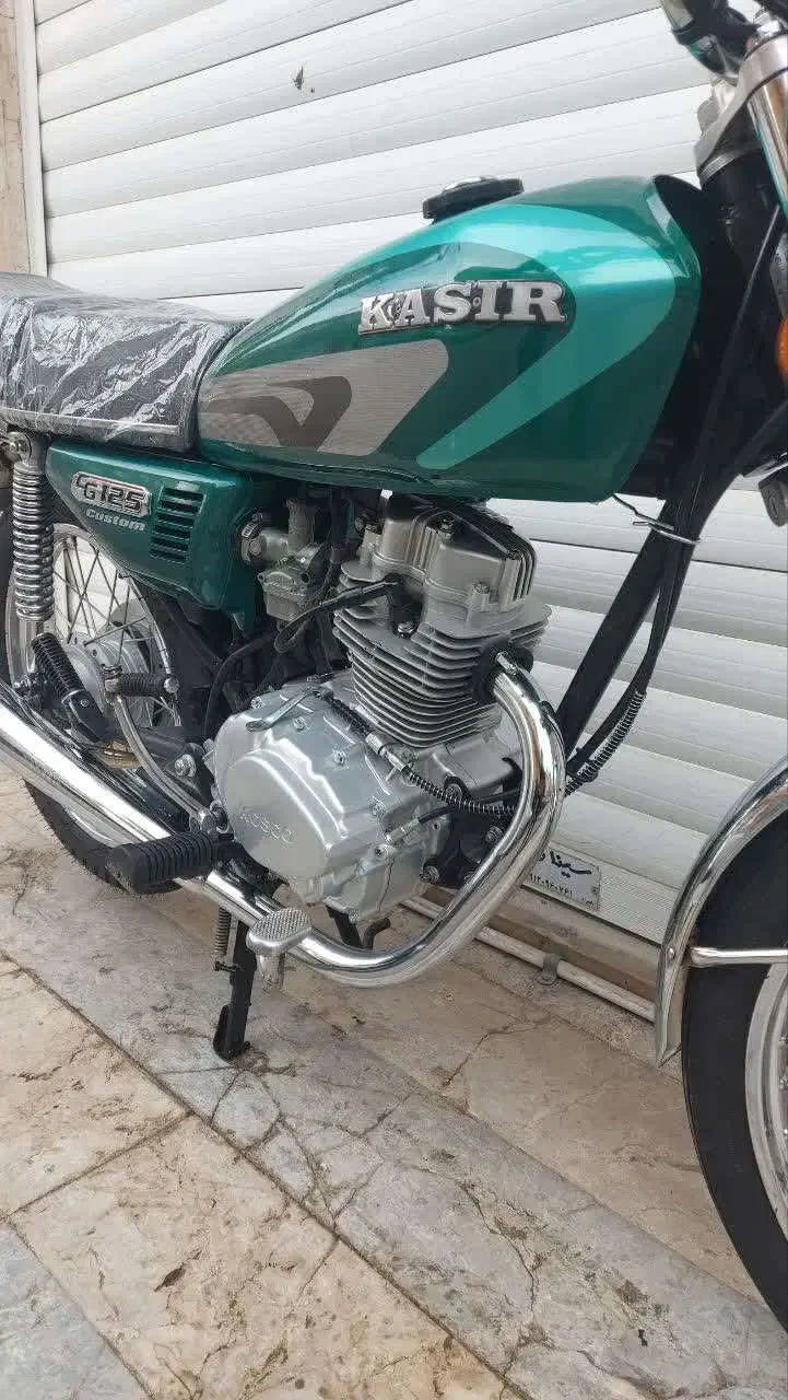 کثیر ۹۲|موتورسیکلت|قم, قلعه کامکار|دیوار