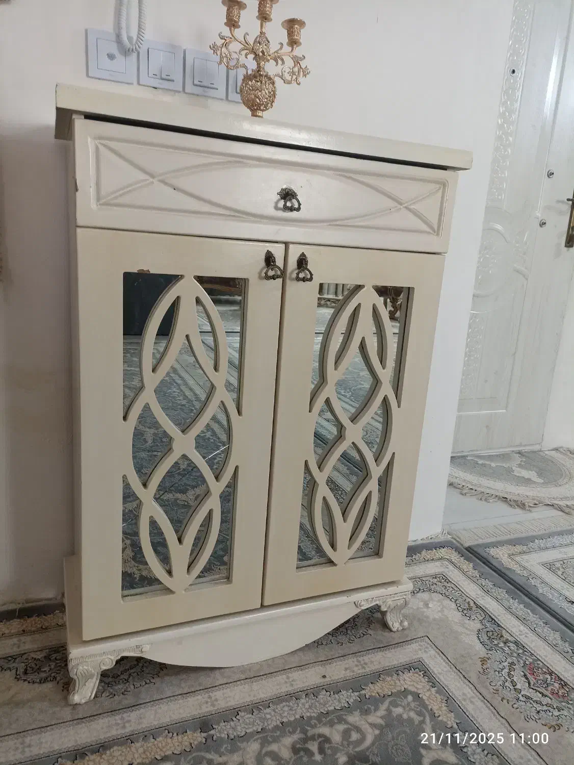 جاکفشی|جاکفشی، کمد، دراور|رضویه, |دیوار