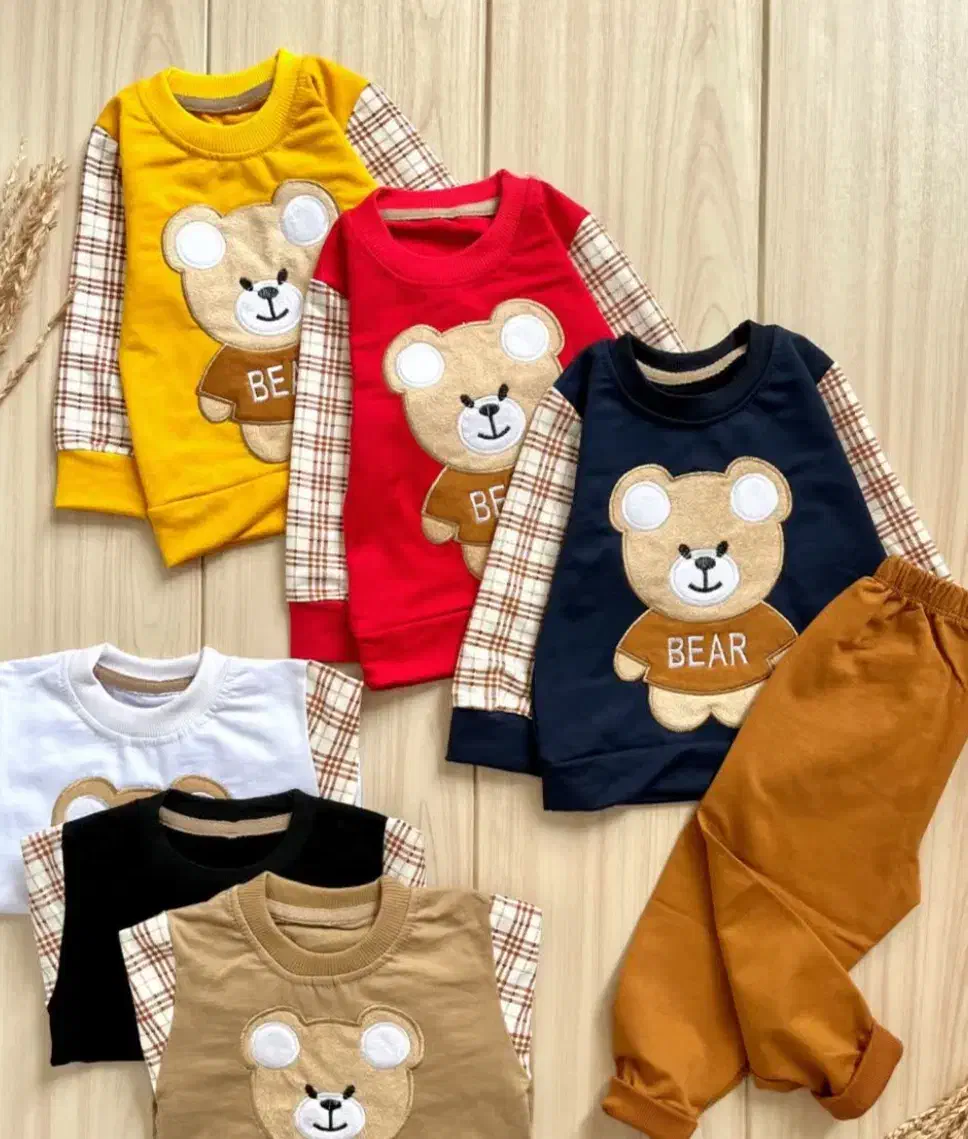 پیدا شدن تعدادی لباس بچه گانه|اشیا|یزد, |دیوار