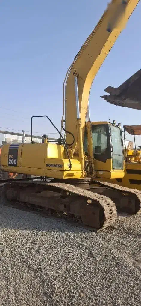 بیل مکانیکی کوماتسو ۲۰۰۹|خودرو سنگین|تهران, آذری|دیوار