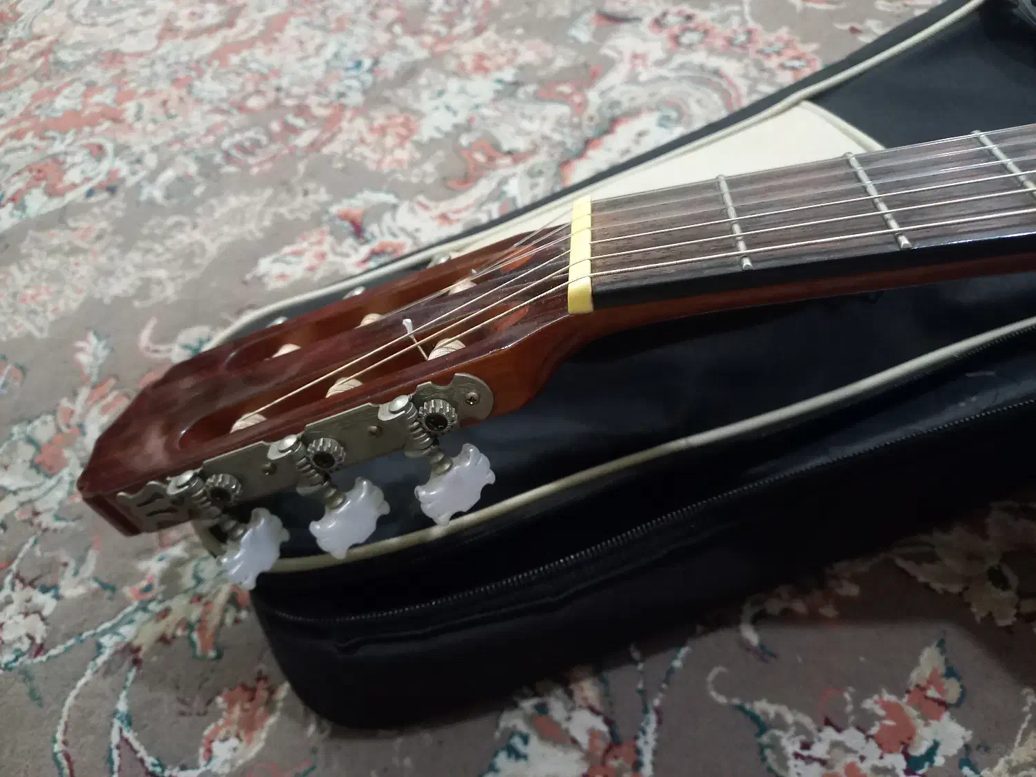 گیتار  اریاak80|گیتار، بیس، امپلیفایر|محمدشهر, ولدآباد|دیوار