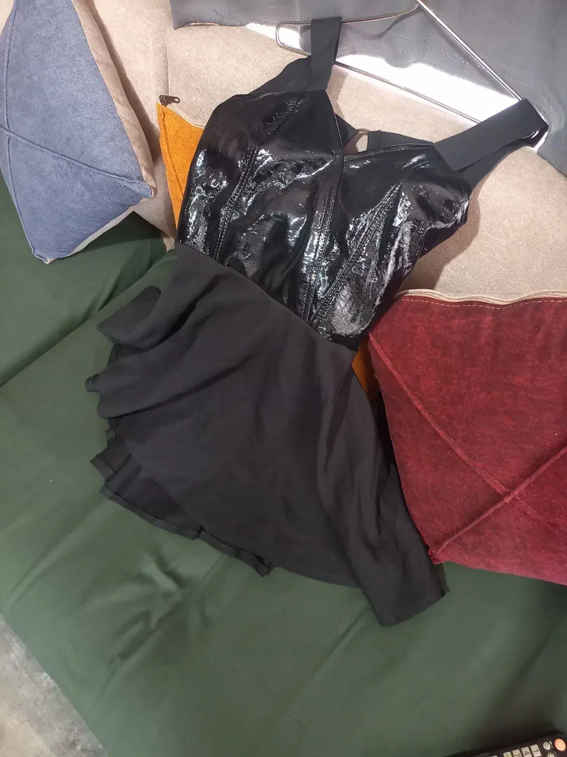 لباس شب مجلسی و حراج چند دست لباس|لباس|شیراز, وزیرآباد|دیوار